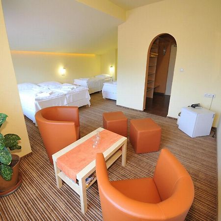 Hotel Cingov Slovensky Raj Spišská Nová Ves Exterior foto